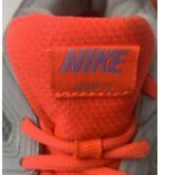 Nike Dart 9 Running Cross Training Shoes Gray & Orange Swoosh Women’s Size 8 - Picture 2 of 6